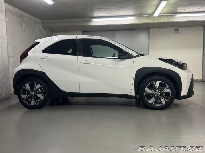 Toyota Aygo Comfort 1.5 Hybrid 116k 2026