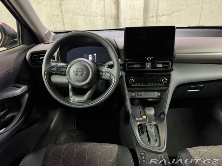 Toyota Yaris Cross Executive  1.5 Hybrid FWD 2026