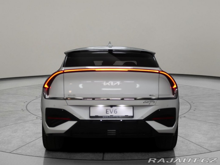 Kia EV6 GT-line - K odběru IHNED 2026