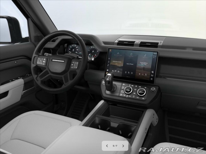 Land Rover Defender 3,0 X-Dynamic SE D200 AWD 2026