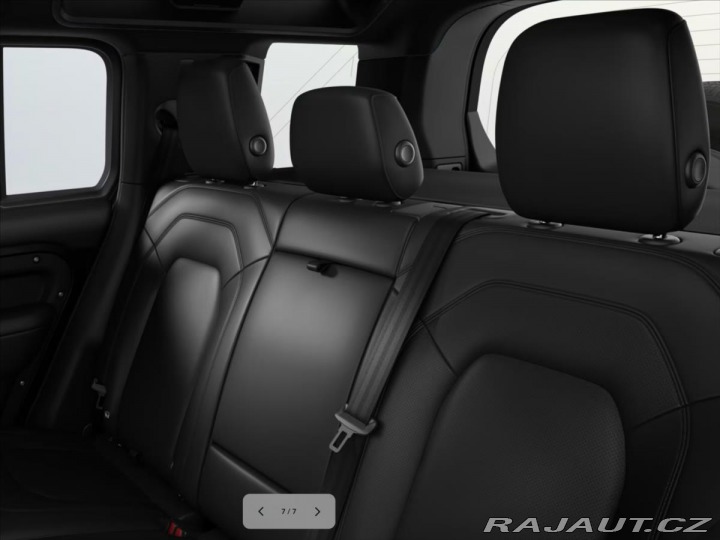 Land Rover Defender 3,0 110 X-Dynamic SE D200 2026
