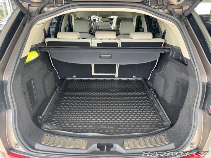 Land Rover Discovery Sport Si4 HSE 177kW*4WD*Kůže*Ka 2016