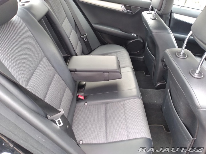 Mercedes-Benz C 180 1.6 KOMPRESOR 144kW 2009