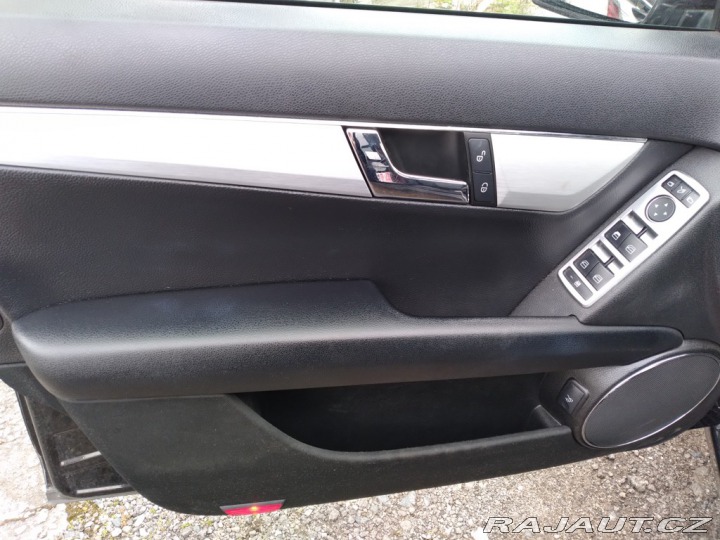 Mercedes-Benz C 180 1.6 KOMPRESOR 144kW 2009