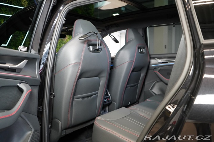 Škoda Kodiaq RS*4X4*CANTON*DCC+*MATRIX 2025