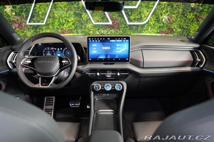 Škoda Kodiaq RS*4X4*CANTON*DCC+*MATRIX 2025