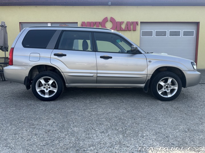 Subaru Forester 2.5i 155kW/4x4/Tažné 2005