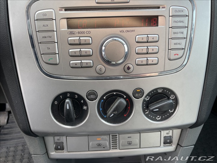 Ford Focus 1,6 i 16V 74kw CZauto 1ma 2008