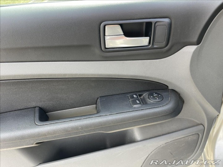 Ford Focus 1,6 i 16V 74kw CZauto 1ma 2008