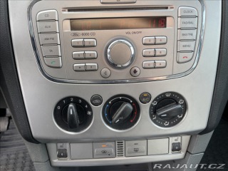 Ford Focus 1,6 i 16V 74kw CZauto 1ma 2008