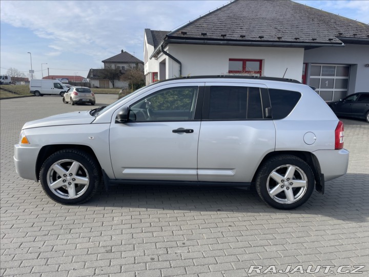 Jeep Compass 2,0 103kw 4x4 bez koroze, 2007
