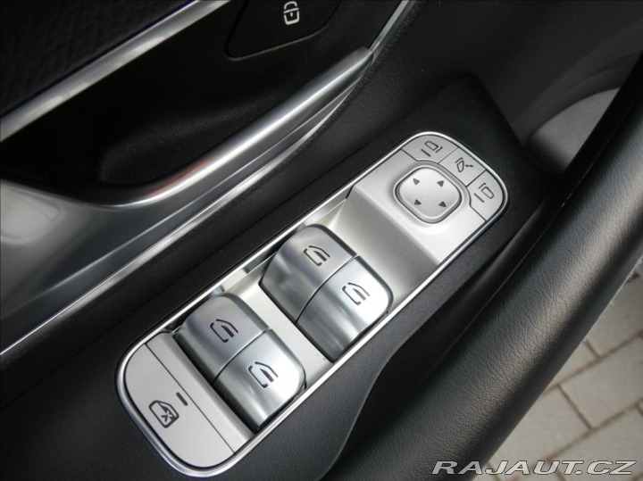 Mercedes-Benz GLE 3,0 450 4MATIC,1.maj,ČR,D 2021