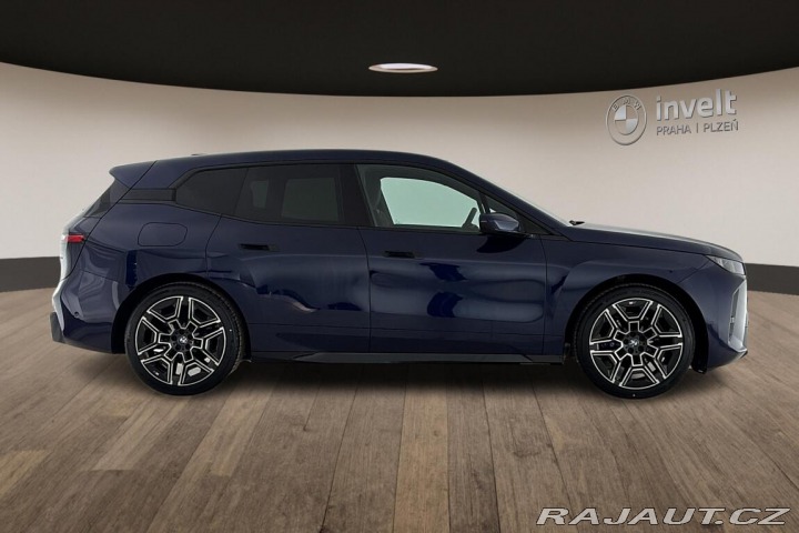 BMW iX xDrive45 2025
