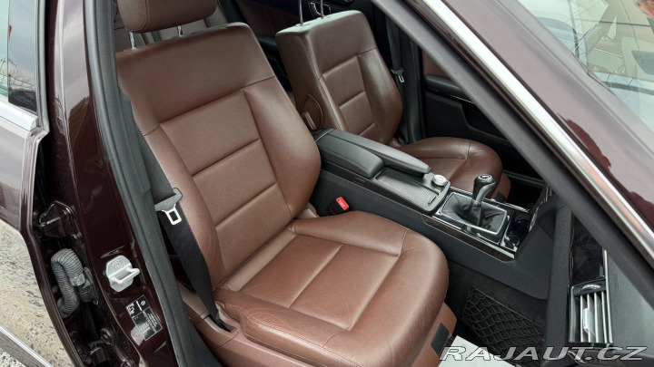 Mercedes-Benz E E 250CDI 150kW REZERVOVAN 2010