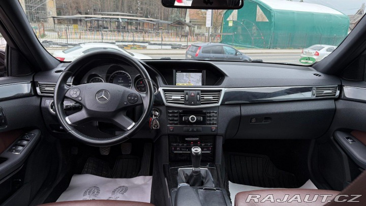 Mercedes-Benz E E 250CDI 150kW *Stav*Navi 2010