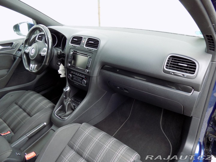 Volkswagen Golf 2.0 TDI/GTD/2.Maj/Klimati 2012