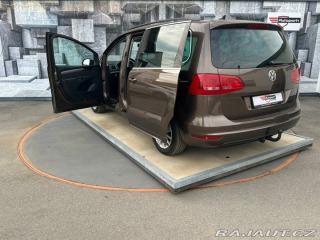 Volkswagen Sharan 2.0TDi, 103KW, 7MÍST, VYH 2012