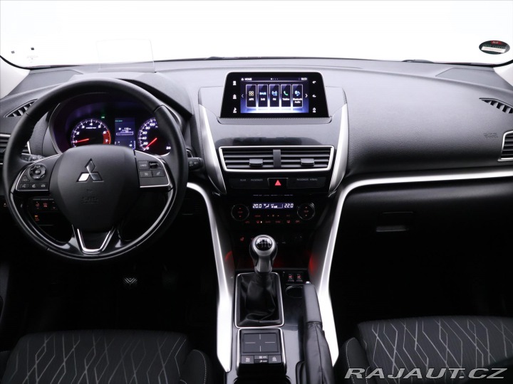 Mitsubishi Eclipse Cross 1,5 T-MIVEC 120kW Intense 2018