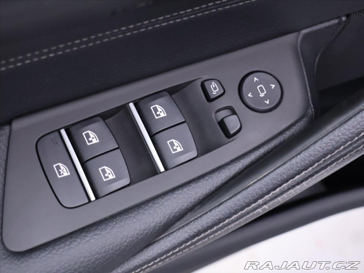 BMW 5 2,0 530e xDrive 135kW CZ 2021