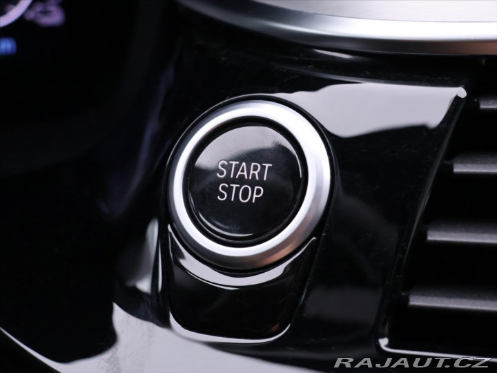 BMW 5 2,0 530e xDrive 135kW CZ 2021