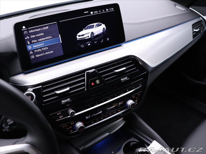 BMW 5 2,0 530e xDrive 135kW CZ 2021