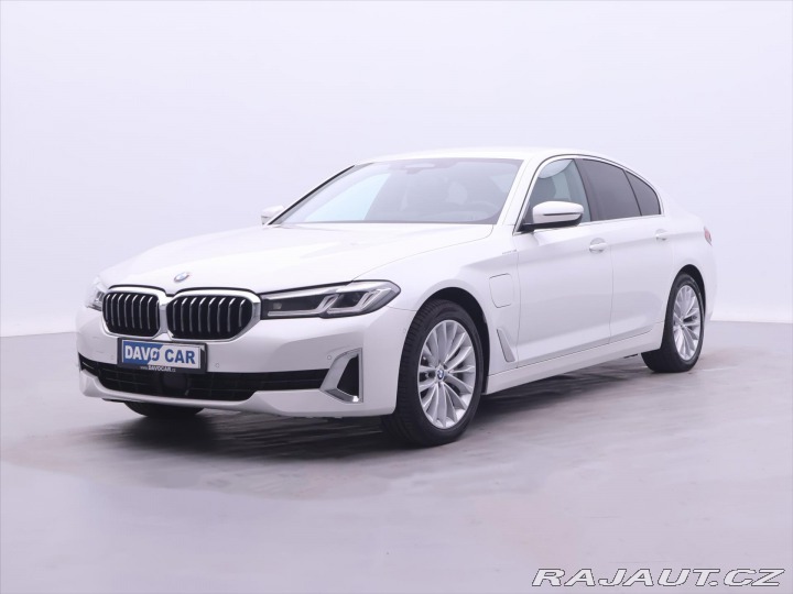 BMW 5 2,0 530e xDrive 135kW CZ 2021