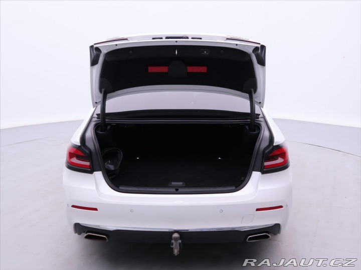 BMW 5 2,0 530e xDrive 135kW CZ 2021