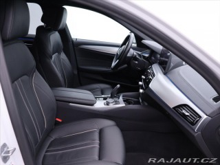 BMW 5 2,0 530e xDrive 135kW CZ 2021