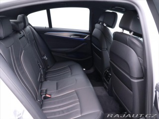 BMW 5 2,0 530e xDrive 135kW CZ 2021