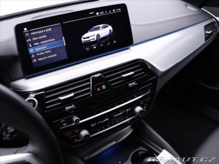 BMW 5 2,0 530e xDrive 135kW CZ 2021
