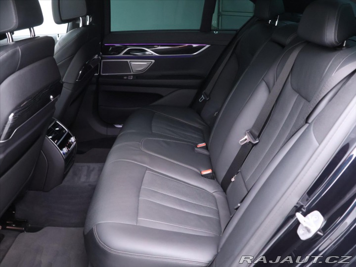 BMW 7 3,0 730d xDrive 210kW M-p 2022