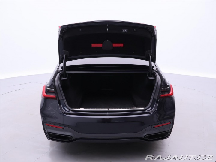 BMW 7 3,0 730d xDrive 210kW M-p 2022