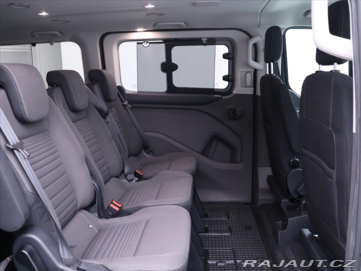 Ford Tourneo Custom 2,0 TDCi 136kW 8-Míst L2 2021