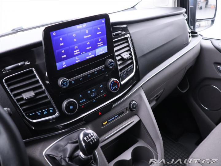 Ford Tourneo Custom 2,0 TDCi 136kW 8-Míst L2 2021