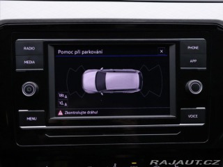 Volkswagen Passat 1,5 TSI 110kW DSG Busines 2023