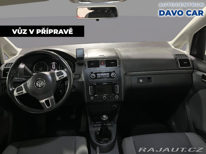 Volkswagen Touran 1,6 TDI 77 kW Serv.kniha 2011