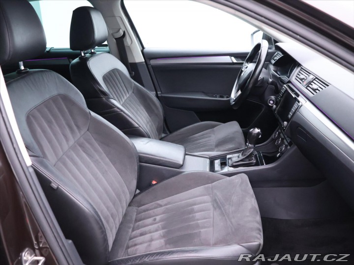 Škoda Superb 2,0 TDI 110kW Style CZ 2015