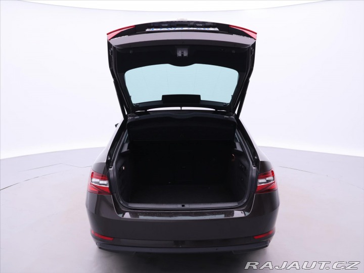 Škoda Superb 2,0 TDI 110kW Style CZ 2015