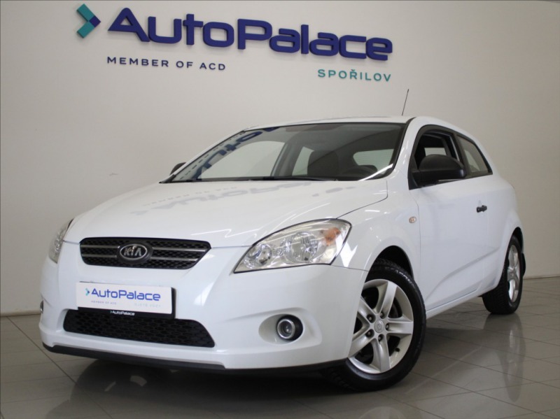 Kia Ceed 1,4 CVVT 80kW ProCeed 1.m