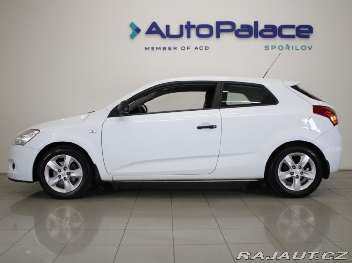 Kia Ceed 1,4 CVVT 80kW ProCeed 1.m 2009