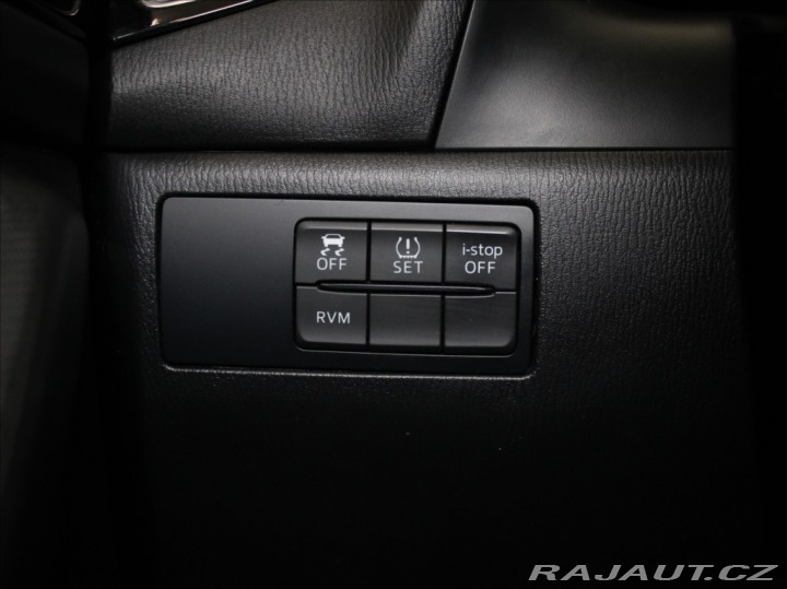 Mazda 3 2,0 G165 Revolution Výpro 2016