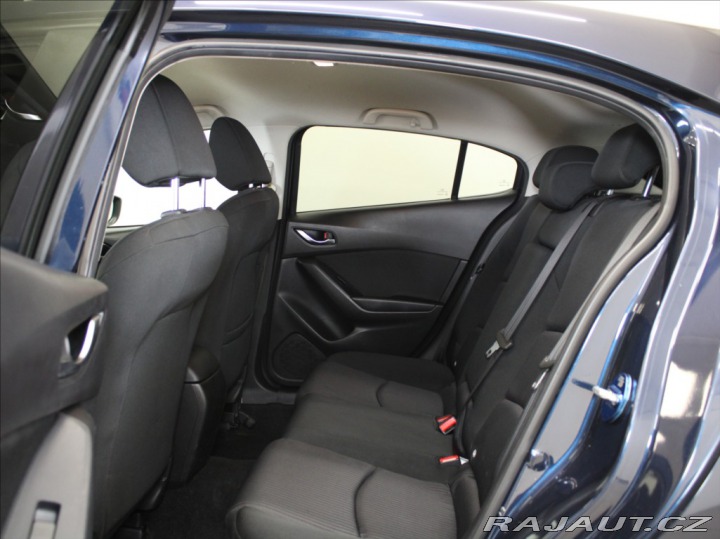 Mazda 3 2,0 G165 Revolution Výpro 2016