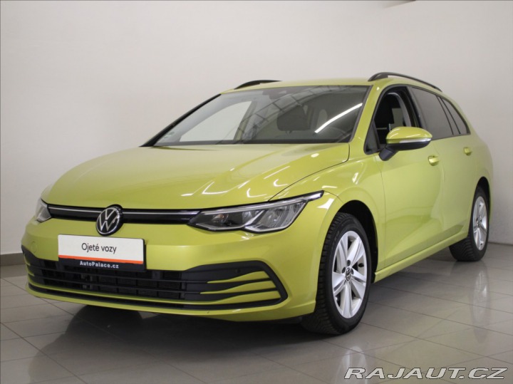 Volkswagen Golf 1,5 TSI Life Variant 92tk 2023