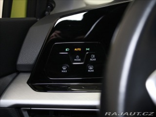 Volkswagen Golf 1,5 TSI Life Variant 92tk 2023