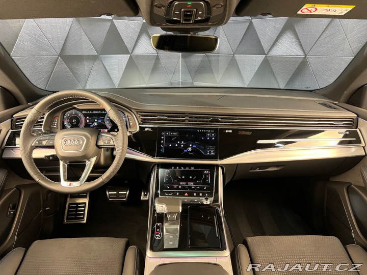 Audi Q8 50TDI QUATTRO S-LINE, PAN 2025