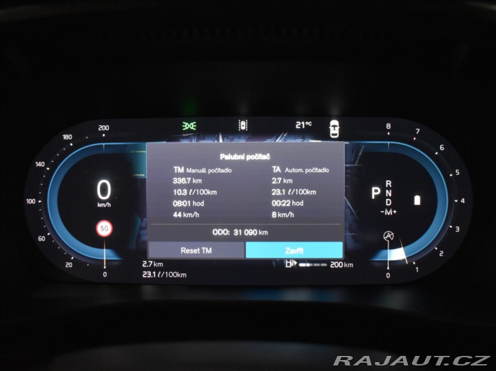 Volvo XC40 2,0 B3 PLUS Adapt,bezklíč 2024