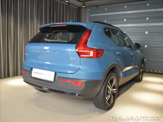 Volvo XC40 2,0 B3 PLUS Adapt,bezklíč 2024