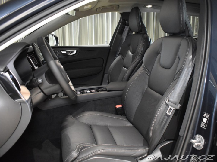 Volvo XC60 2,0 T6  Ultra Dark 2026