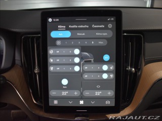 Volvo XC60 2,0 T6 Ultra Dark 2026