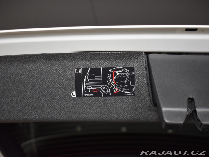 Volvo XC90 2,0 B5  Ultra Bright 2026